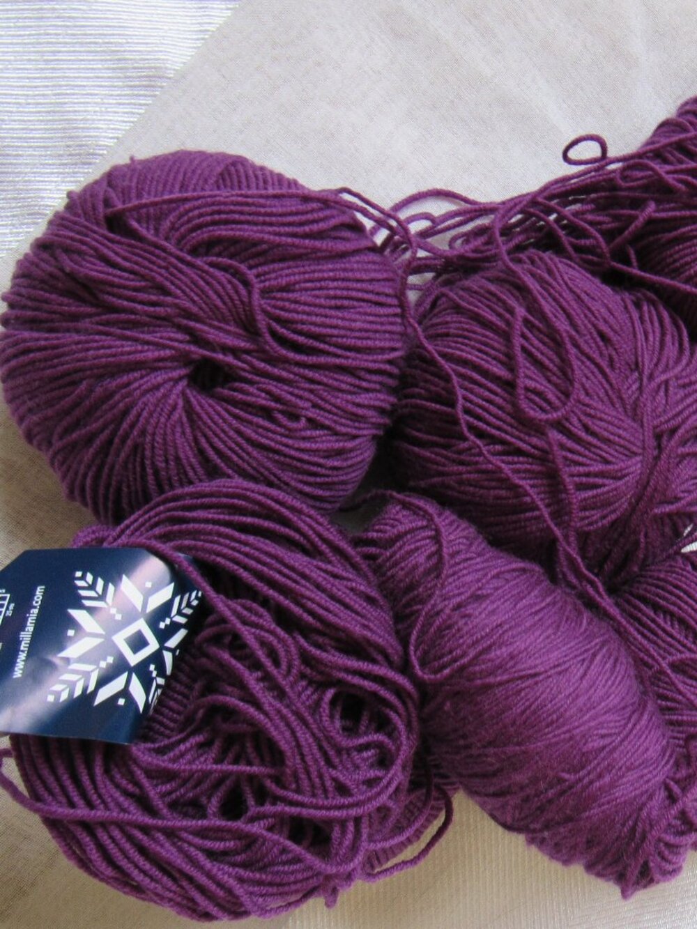Lot of ap. 300g Millamia Sweden Naturally Soft Merino Wool Yarn ,Purple